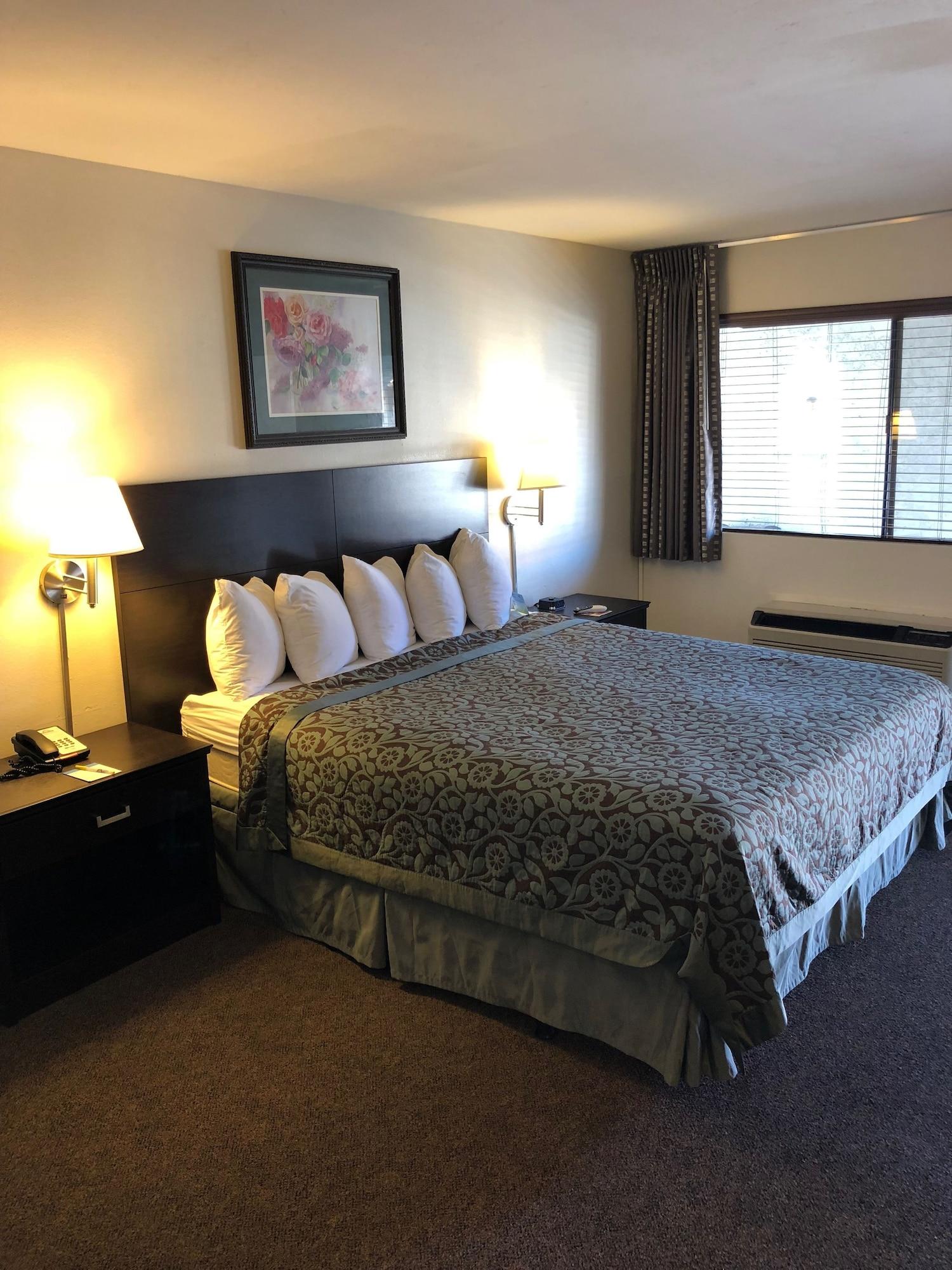 Days Inn By Wyndham Camarillo - Ventura Esterno foto